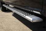 Aries 2555047 Running Boards, Powdercoated Chrome, Aluminum, 91 in. Length, Diameter - 5.5 in., FLEX/GAS, Crew Cab Pickup/Sport Utility, AdvantEDGE Series - Image 3