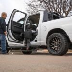 Aries 3048315 Running Boards, Powdercoated Black, Aluminum, Crew Cab Pickup, 83 in., ActionTrac Series - Image 2