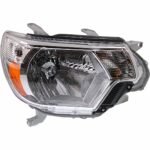 Replacement 4-Piece Kit Driver and Passenger Side Halogen Headlight, With bulb(s), Type 1, OE Replacement, Includes (2) Headlight and (2) Headlight Filler - Image 2